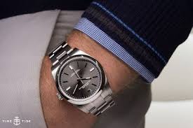 La Rolex Oyster Perpetual 39 La Luxueuse Montre De Rolex Avis Rolex Oyster Perpetual Montre Rolex Rolex