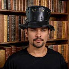 Sean Casler's Instagram, Twitter & Facebook