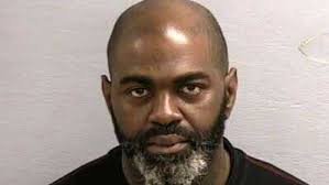 North Carolina: Dismembered body found in barrel in woods