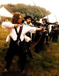 Archery I Mean Might As Well Learn A Pretty Spiffy Skill Spiffy Archery Bow Art Medieval Archer Archery