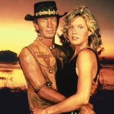 #paulhogan #corcodiledundee #paulhoganheute #mickdundee #kultstars #retro. Linda Kozlowski So Sieht Der Crocodile Dundee Star Heute Aus Gala De