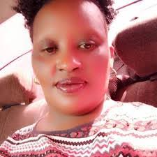 Leah Israel's Instagram, Twitter & Facebook