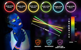 Amazon Com Lumistick 8 Inch 100 Glow Sticks Bulk Party Favors With Connectors Light Sticks Neon Party Glow Necklaces And Glow Bracelets Glow In The Dark Party Supplies Assorted 100 Glow