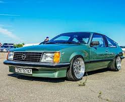 Opel Monza Auto Klassik Oldtimer Garage Alte Autos