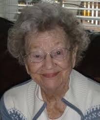 Karen Snavely's Instagram, Twitter & Facebook