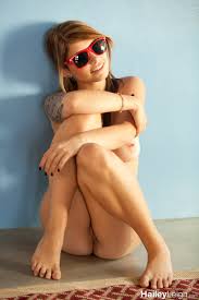 Hailey Leigh: Hailey Leigh takes her little... - Mobile Porn