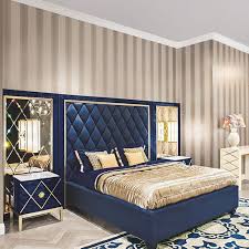 This Colour Scheme Of Royal Blue And Gold Is Elegant Simple Yet Decadent With A Touch Of Stunning Find Luxurious Bedrooms Remodel Bedroom Bedroom Bed Design