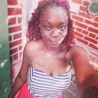 Raquel Burr's Instagram, Twitter & Facebook