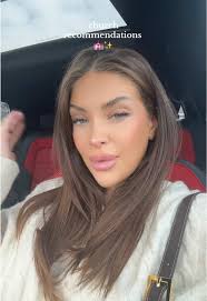 préférablement en anglais mais ouvert à une église francophone aussi🤍*par  «le fun» je veux dire un pasteur qui interagit avec nous* #fyp  #churchrecommendations #church #churchtiktok