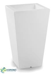 Unser Beleuchteter Pflanztopf Slim Kombiniert Einen Schlichten Pflanztopf Mit Einer Effektvollen Led Beleuchtung Er Ist Eine Led Led Beleuchtung Pflanzen