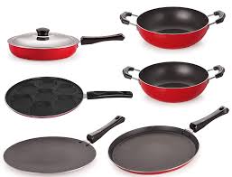 Nirlon Non Stick Aluminium Cookware Utencils Set With 1 Lid 6 Pieces Red Black Aluminium Kitchen Aluminium Dishwasher Safe