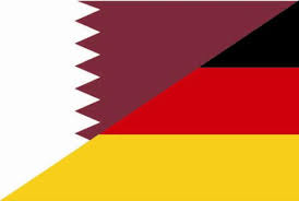 Die nationalflagge besteht aus einem senkrechten weißen streifen links und einem bordeauxroten streifen rechts. Flaggenparadies Flagge Fahne Katar Deutschland Freundschaftsfahne 30x45 Cm Stockflagge Hohlsaum