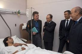 Questo doctor può essere il posto migliore da visitare quando si hanno problemi di salute o in caso di emergenza. O Giatros Toy Kristiano Ronalnto Kai Toy Falkao Sto Sport24 Gr