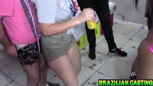 SEXO NO SÃLAO MUITA SURUBA E TRANSA ESSE VERDADEIRO CARNAVAL. - XNXX.COM