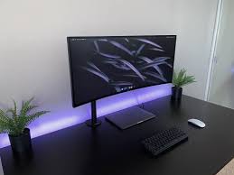 General thoughts on gaming desks. All Black Desk Setups That Will Inspire You To Adapt This Modern Minimal Trend Yanko Design