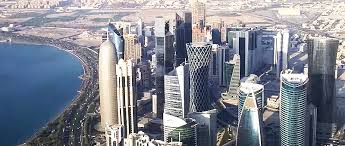 Die schönsten doha sehenswürdigkeiten wie skyline, souq waqif basar, museum für islamische kunst, strand auf banana island und wüstensafari. Flug Nach Doha Katar Gunstig Online Buchen Katar Land Zwischen Tradition Und Moderne