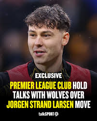 Another team joins the race. 🤝