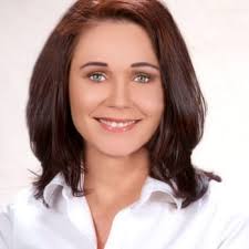 Monica Centeno's Instagram, Twitter & Facebook