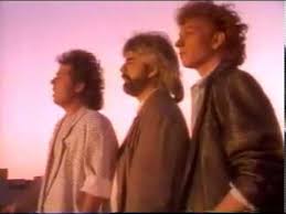 Pin By Tammy Dorman On Music Tra La Laa Music Videos Kenny Loggins Music