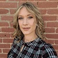 Claudia Ford's Instagram, Twitter & Facebook