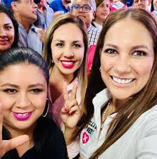 MeLate 🫶 que hoy de una noche #aLIBIAnada con nuestra próxima Gobernadora  @libiadennise