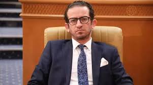 هاي كورة _ قام الصحفي المدريدي إيدو أغيري بالتعليق على التصريحات التي أدلى بها القطري ناصر الخليفي رئيس نادي باريس سان جيرمان الفرنسي، وذلك بخصوص استحالة التفريط في خدمات النجم كيليان مبابي. Ø£Ø³Ø§Ù…Ø© Ø§Ù„Ø®Ù„ÙŠÙÙŠ Ø¨Ø¹Ø¯ Ø¥ÙŠÙ‚Ø§Ù Ø§Ù„Ù‚Ø±ÙˆÙŠ Ù‚Ù„Ø¨ ØªÙˆÙ†Ø³ Ø³ÙŠØ¨Ù‚Ù‰ Ù…Ø³Ø§Ù†Ø¯Ø§ Ù„Ø­ÙƒÙˆÙ…Ø© Ø§Ù„Ù…Ø´ÙŠØ´ÙŠ Square Glass Fashion Glass