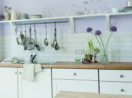 Peindre Son Carrelage Sans L Ombre D Une Fausse Note Elle Decoration Placard Cuisine Idee Deco Rangement Carrelage