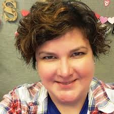 Stacey Martinez (@StaceyDesiga)