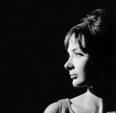 Μου λείπουν πολύ τα μάτια του» ανέφερε η ξένια καλογεροπούλου. 3enia Kalogeropoyloy Ta Paidia Mas Ma8ainoyn Na Kanoyme Kalo 8eatro