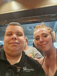 Great reaction for Isla Dawn! 👏