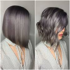 La Tendance Carre Plongeant Modeles Pour Vous Inspirer Cheveux Coiffures Coupes De Cheveux Coupe De Cheveux