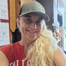 Hello to my fellow RS Jr Sr High (1980-88) and my RSHS (1997