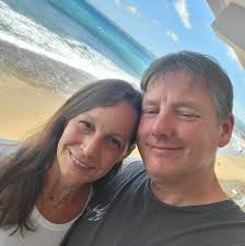 When you don't have enough time to visit both islands, what would you  suggest, Culebra or Vieques? We love beaches and snorkeling. Is it possible  to visit both islands if you have