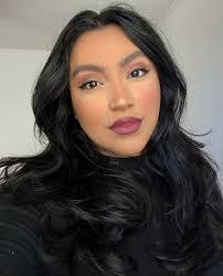 Brenda Grayson's Instagram, Twitter & Facebook