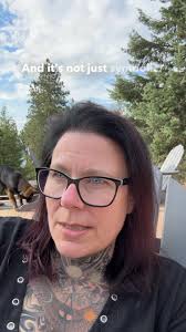 Today is the New Moon. I am not doing the New Moon blessing broom out of  respect for Memorial Day. As a veteran, it's a somber day for me. The event  will