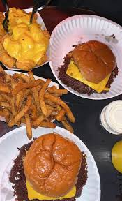 Some of you were around when Kari Crowe opened her first shop and some of  you are newer to the area. Either way, here's a very nice piece that tells  the story