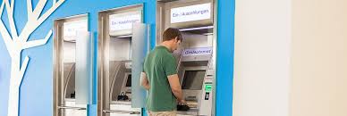 Wenn sie bargeld abheben möchten, finden sie geldautomaten in den städten prag, brünn, budweis, karlsbad, marienbad, königgrätz, krumau, ölmütz, pilsen sowie in den urlaubsorten der regionen böhmerwald, böhmische schweiz, südböhmen oder südmähren. Geldausgabeautomaten Leipziger Volksbank