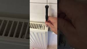 Scopri ricette, idee per la casa, consigli di stile e altre idee da provare. Heizkorper Zum Reinigen Offnen Abdeckung Entfernen Youtube