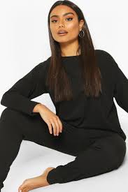 7.2 млн подписчиков, 11 подписок, 14.9 тыс. Soft Ribbed Slash Neck Lounge Set Boohoo