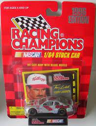 Kellogg's corn flakes original at best prices with free shipping & cash on delivery. 1996 1 64 5 Terry Labonte Kellogg S Corn Flakes 1 64 Diecast Nascar Collectible By Racing Champions Walmart Com Walmart Com