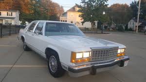 Like previous raptors, muscular fender flares and an increased ground clearance will return for 2022, as will the three running lights on the nose. My First Car 1986 Crown Victoria Ltd Lx 37k Miles Ford