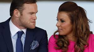 May 30, 2021 · while the famous spat between coleen rooney and rebekah vardy rumbles on, rooney has given his thoughts on his former international colleague ahead of the summer tournament. Coleen Rooney Zeigt Seltenes Foto Mit Ihrem Ehemann Wayne Promiflash De