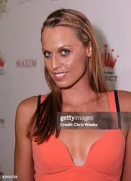 577 Amanda Edge Stock Photos, High-Res Pictures, and Images