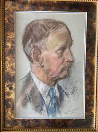 What is the value of old family portraits and who might be interested in  them?