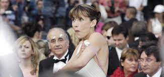 Retour sur... le sein de Sophie Marceau à Cannes