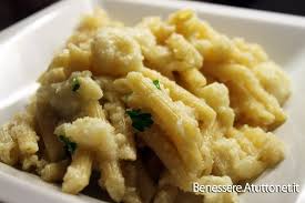 Ecco come preparare la sfiziosa ricetta del cavolfiore fritto, un contorno tradizionale delle marche ideale anche come antipastomondate e lavate il cavolfiore, eliminandone le foglie verdi. Pasta E Cavolfiori Ricetta