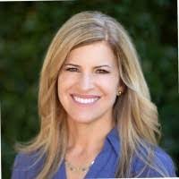 Mara Peters's Instagram, Twitter & Facebook