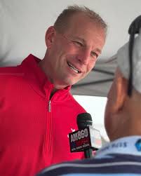 Kalen DeBoer braved the rainy weather for the @reliaquestbowl beach day in  Clearwater 🌴🐘🌊 #Alabama #Bama #RollTide