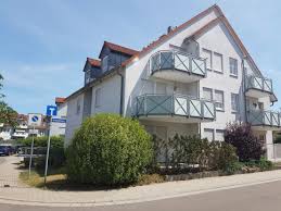 Auf laendleanzeiger.at in unserem großen immobilienmarkt werden mieter und vermieter fündig. 2 Zimmer Wohnung Zu Vermieten Kastanienbogen 18 06184 Kabelsketal Ot Zwintschona Kabelsketal Mapio Net