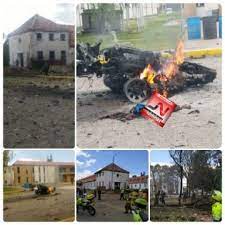 A bordo de una camioneta nissan, josé aldemar rojas recorrió varias calles del sur de la ciudad. Atentado Con Carro Bomba En La Escuela De Policia General Santander En Bogota Deja Hasta El Momento 9 Muertos Y Mas De 40 Heridos Joanpa Com